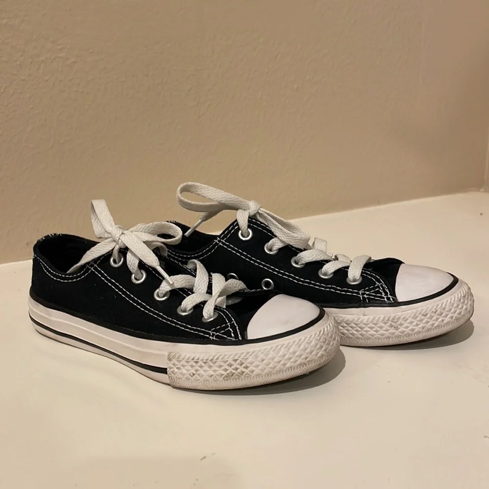 COPY - Converse Kids Chuck Taylor All Star Double Tongue Ox Big Girl's Shoes sz…